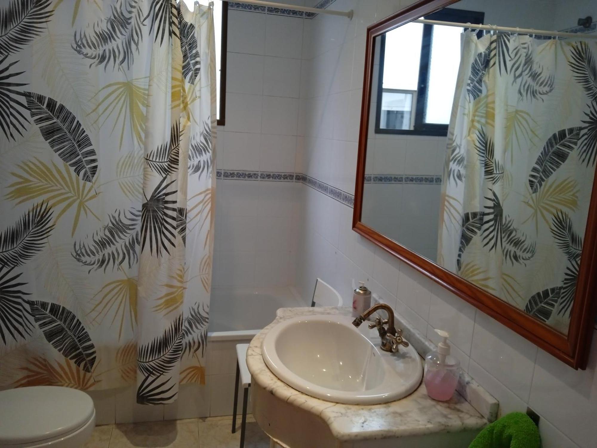 Con 2 Y 3 Camas, Bano, Cocina Y Lavadora Homestay *