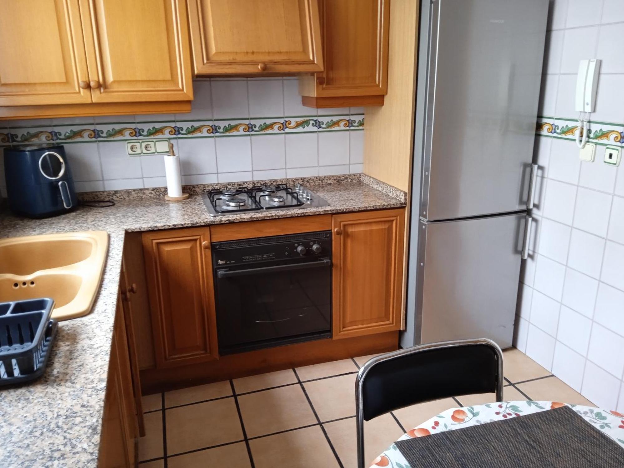 Con 2 Y 3 Camas, Bano, Cocina Y Lavadora Homestay